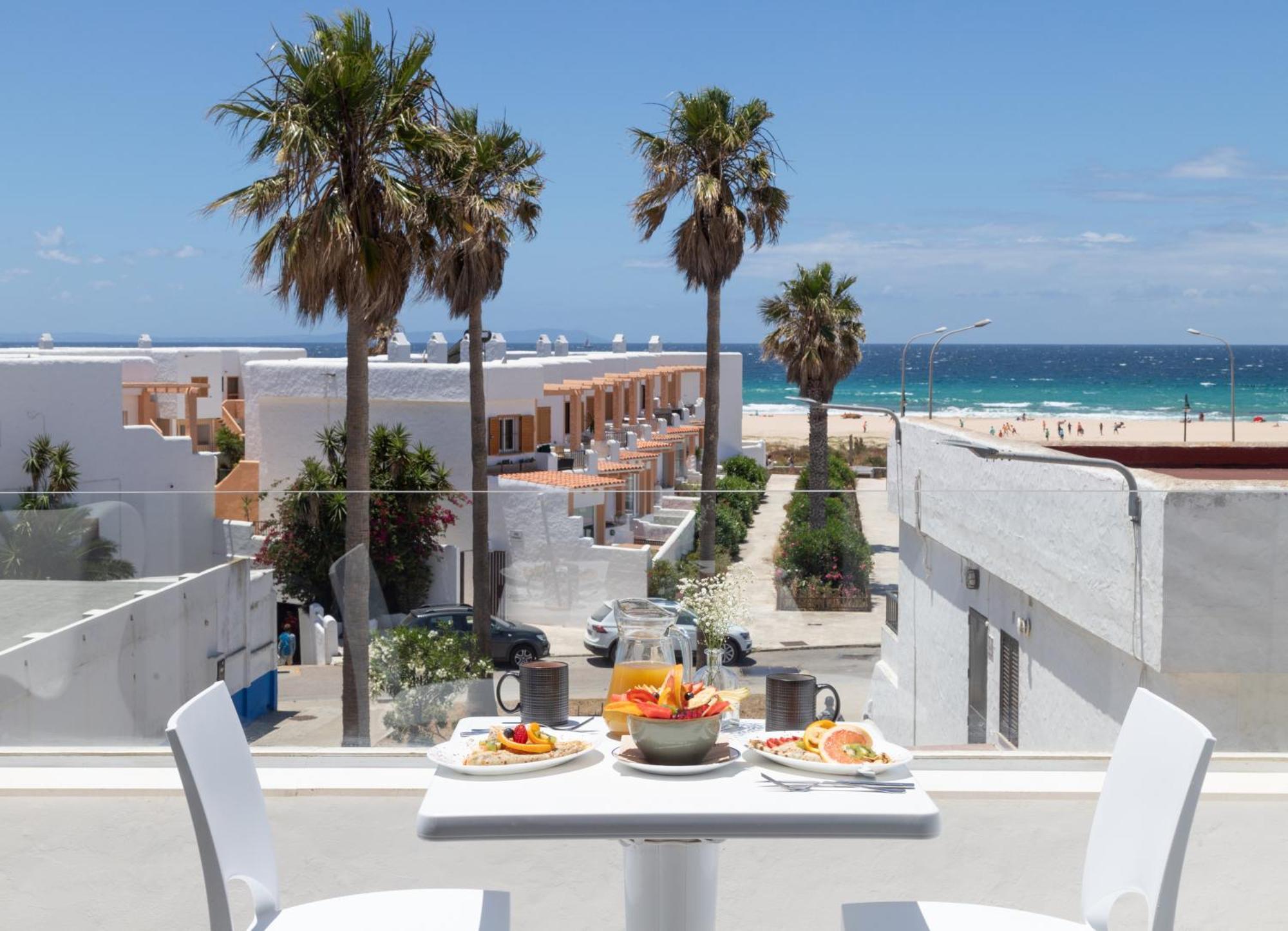 Beachfront Aqua Livingtarifa Exterior foto